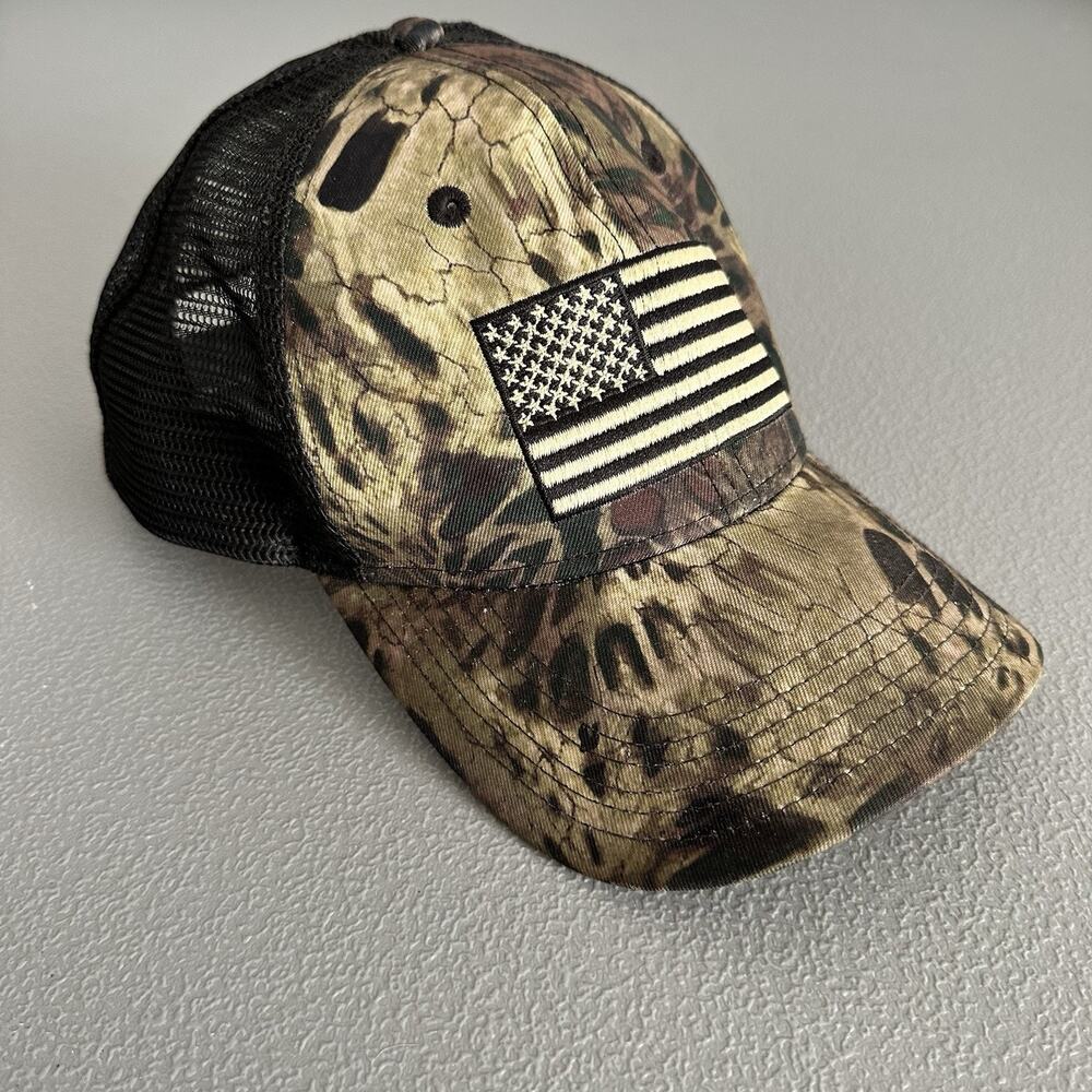 Pugs Camo/Black USA Flag SnapBack Mesh/Polyester Hat